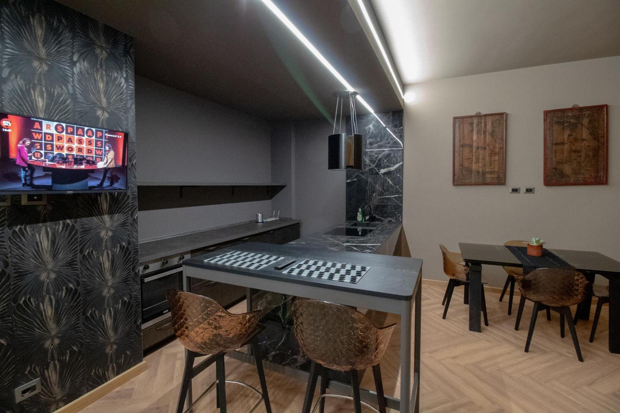 토리노 Luxury Museo Egizio - Esclusivo Trilocale In Pieno Centro - Free Wifi 아파트 외부 사진